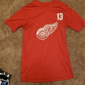 Red Wings shirt